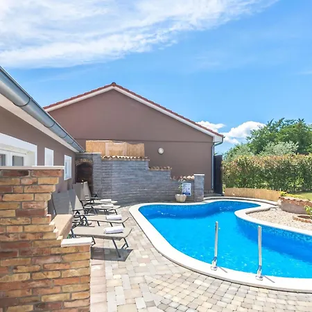 Haus Tomas By Interhome Prázdninový dům
