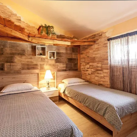 Prázdninový dům Haus Tomas By Interhome