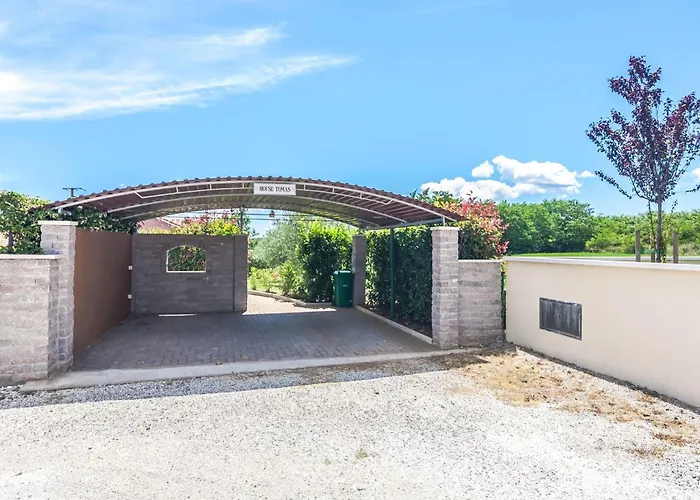 Vikendica Haus Tomas By Interhome Marcana