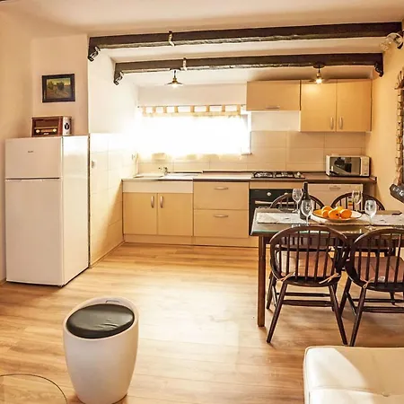Haus Tomas By Interhome Marčana